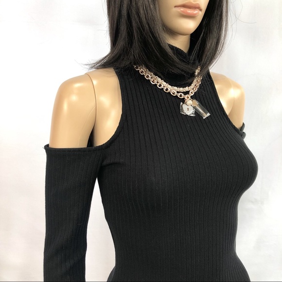 Guess Dresses & Skirts - Guess Jet Black Knit Sweater Dress💖 S